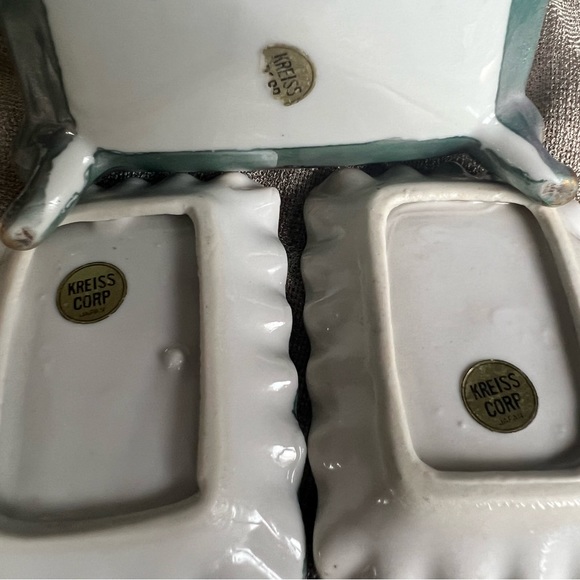 Kreiss Vintage Trinket Box w/2 Trays Tucked Inside - Picture 4 of 6